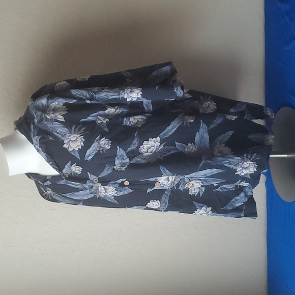 Bermuda Bay Blue Silk Men's XL Floral Short Sleeve Pocket Shirt - Picture 8 of 14